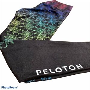 Peloton With Pride leggings sz large full length